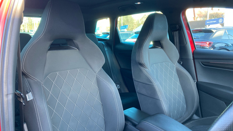 Skoda Karoq 1.5 TSI Sport Line 4x4 5dr DSG Petrol Estate